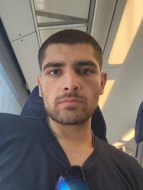 אליאור, תמונת פנים