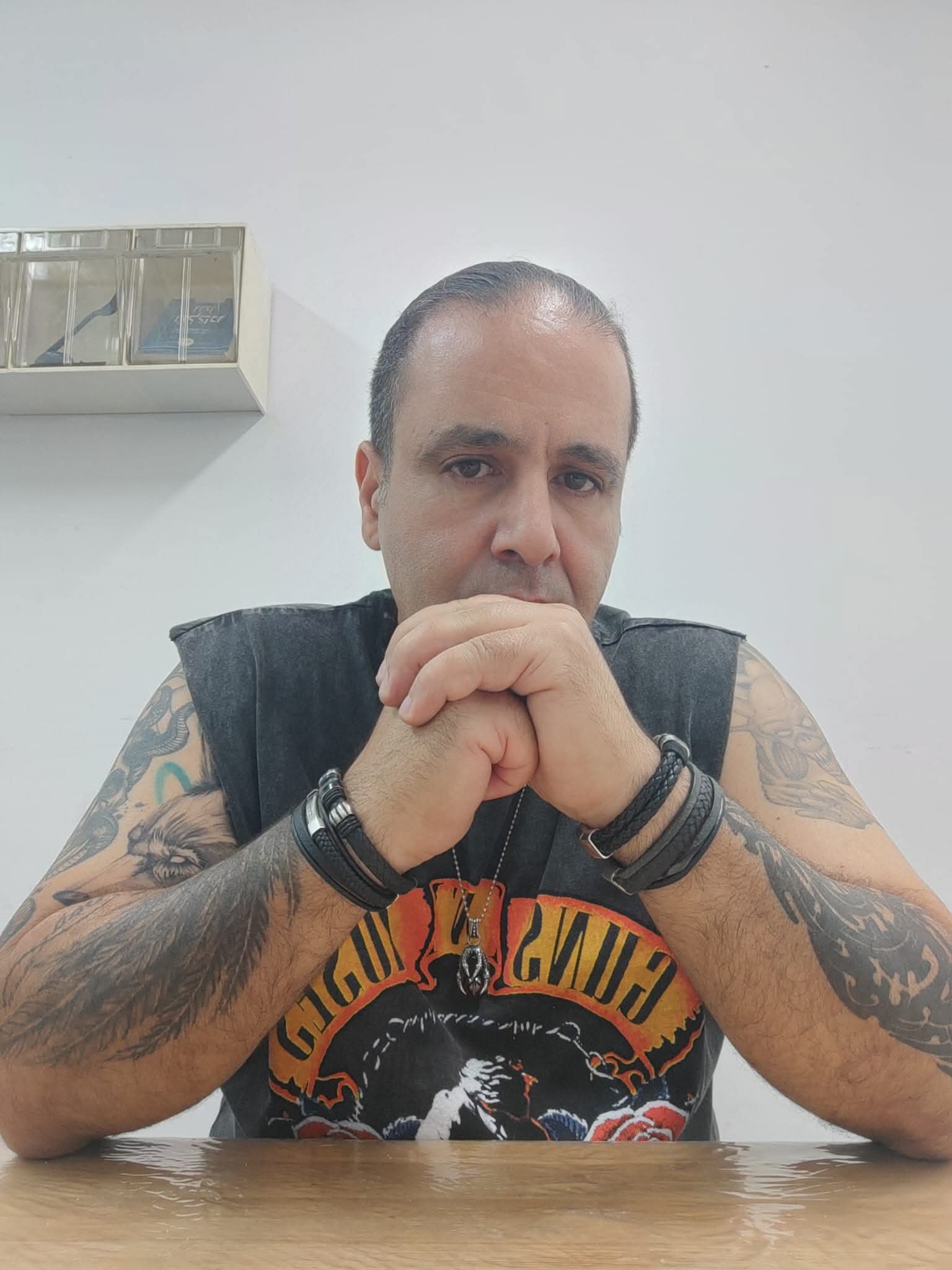 פנים של דני