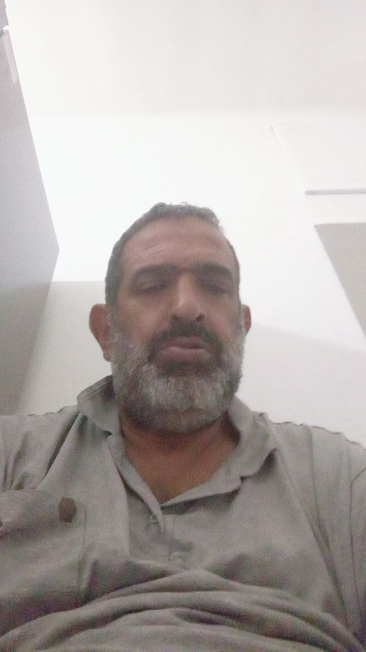 פנים של gdalia